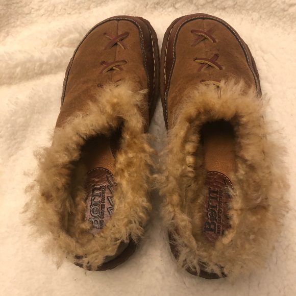 Born Mohawk Clogs - Picture 3 of 5